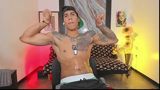 הופעת וובקאם של Damian_latinxxx