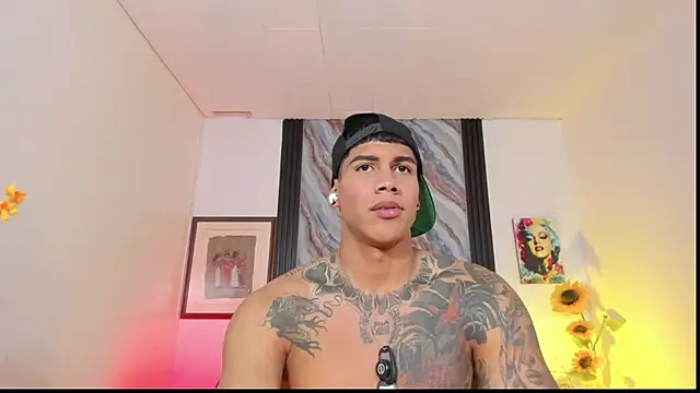 Damian_latinxxx 网络视讯表演