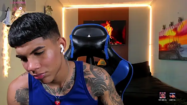 Damian_latinxxx's Webcam Show