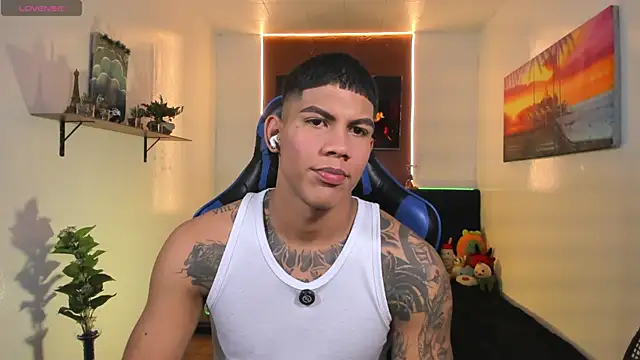 Damian_latinxxx's Webcam Show