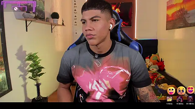 Damian_latinxxxn Webbikameraesitys