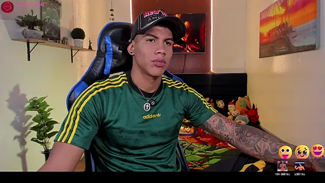 Damian_latinxxx 网络视讯表演