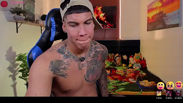 Damian_latinxxx's Webcam Show