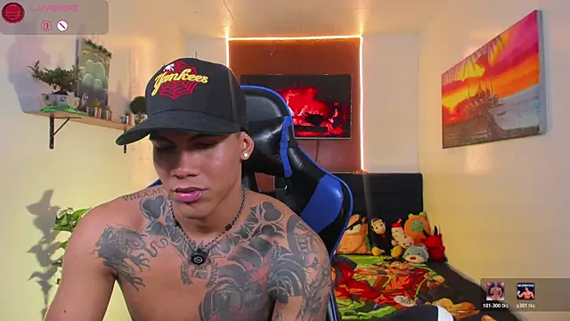 Damian_latinxxx's Webcam Show