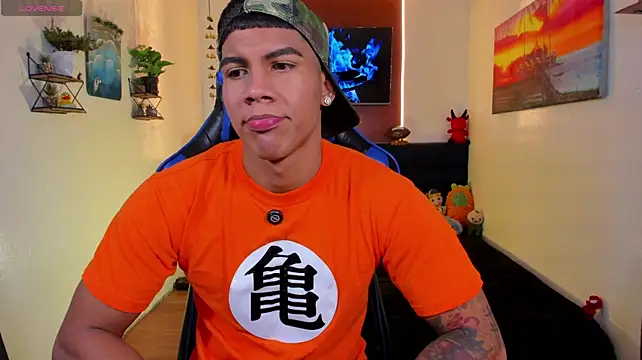 Show modela Damian_latinxxx na web-kameri