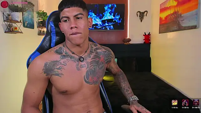 הופעת וובקאם של Damian_latinxxx