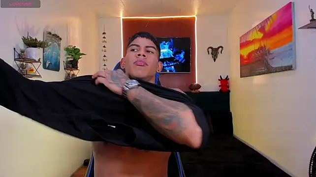 Damian_latinxxx webkamerás műsora