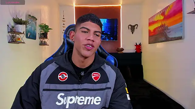 Damian_latinxxx's Webcam Show