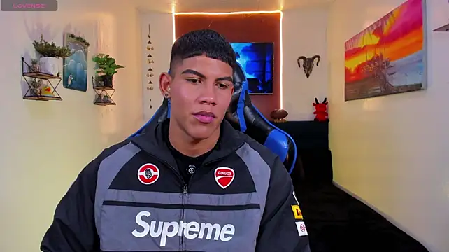 Damian_latinxxxn Webbikameraesitys