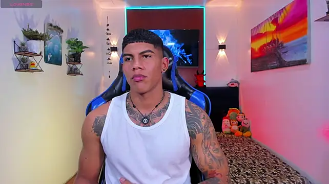 Damian_latinxxx 网络视讯表演