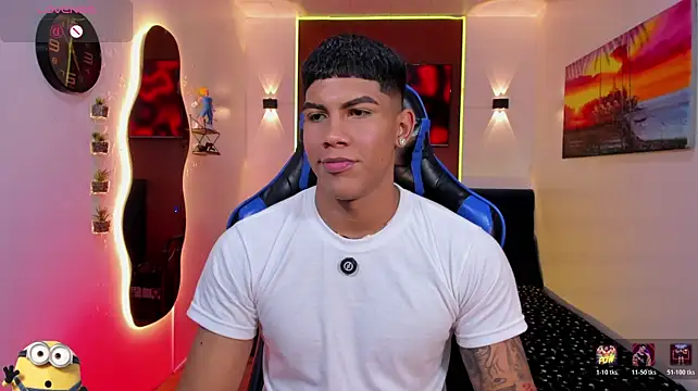 Show modela Damian_latinxxx na web-kameri