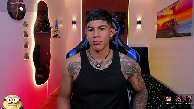 Damian_latinxxx Webcam Show