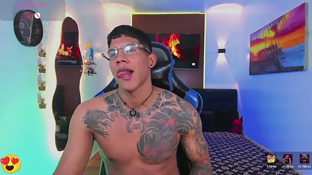Damian_latinxxx's Webcam Show