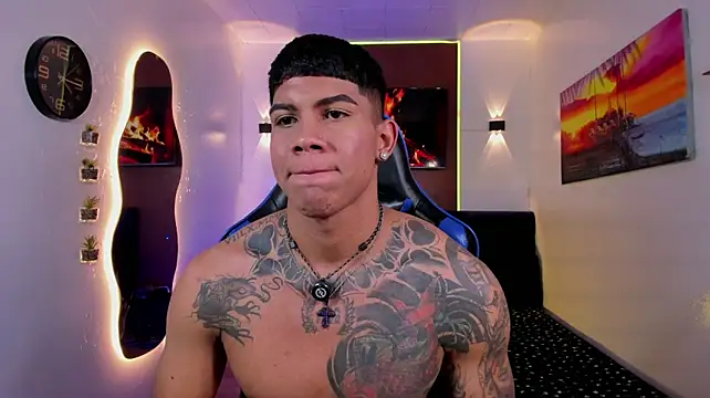 Damian_latinxxx Pertunjukan Webcam