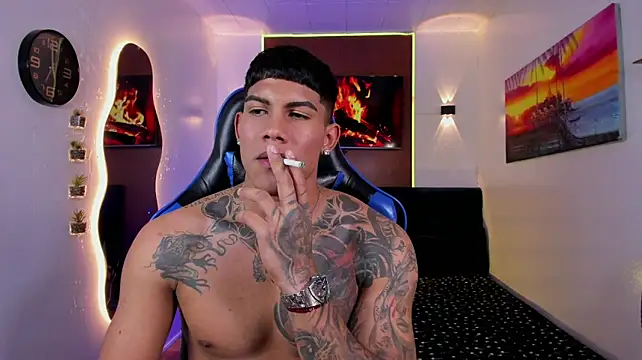 Damian_latinxxx webkamerás műsora