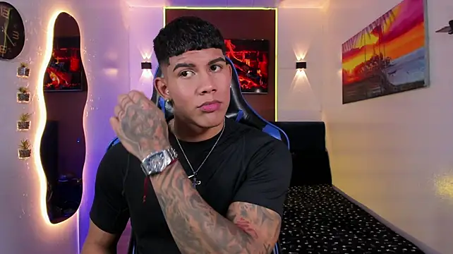 Pertunjukan Kamera Web Damian_latinxxx
