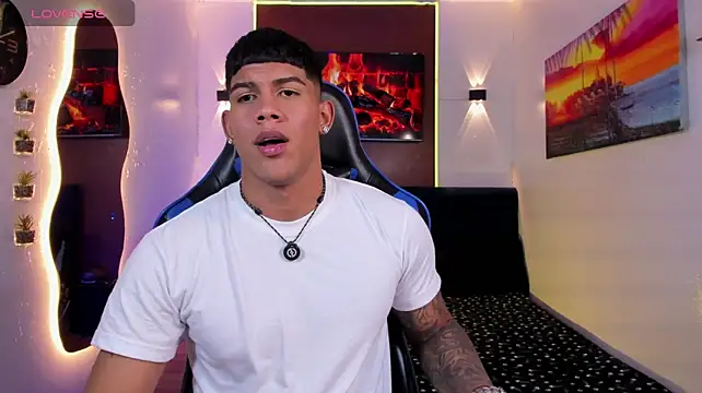 Damian_latinxxx Webcam Show