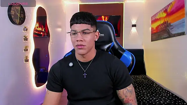 Damian_latinxxx's Webcam Show