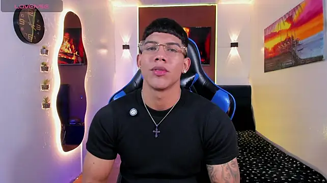 Pertunjukan Kamera Web Damian_latinxxx