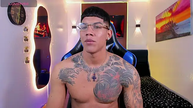 Damian_latinxxx's Webcam Show