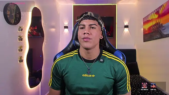 Show modela Damian_latinxxx na web-kameri