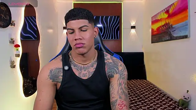 Damian_latinxxxn Webbikameraesitys