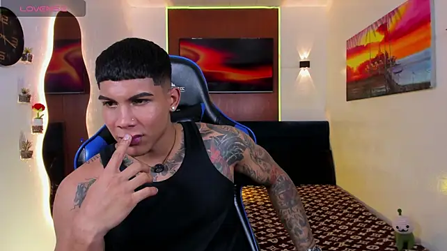 Show modela Damian_latinxxx na web-kameri