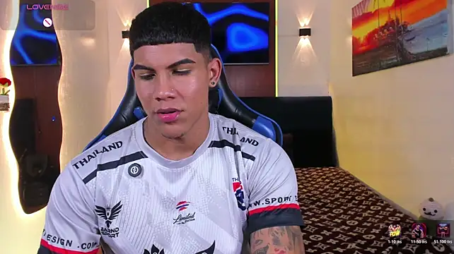 Damian_latinxxx's Webcam Show