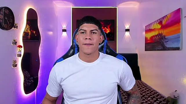 Pertunjukan Kamera Web Damian_latinxxx