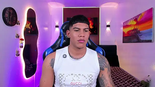 Damian_latinxxx Webcam Show