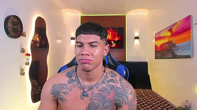 Damian_latinxxx's Webcam Show