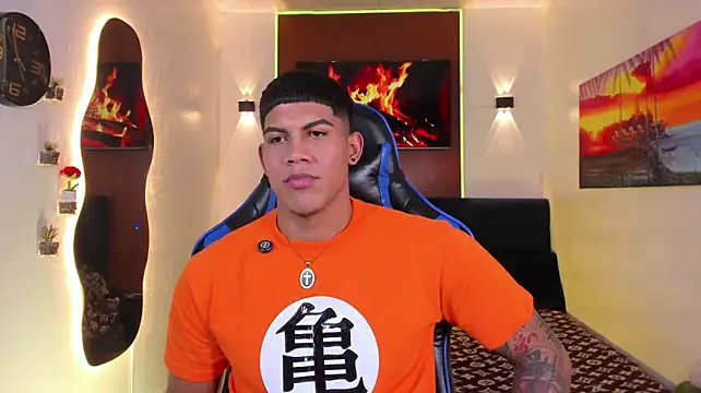 Damian_latinxxx 网络视讯表演