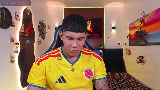 Damian_latinxxx's Webcam Show