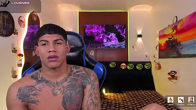 Damian_latinxxx's Webcam Show
