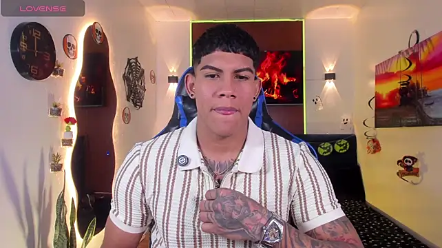 Damian_latinxxx's Webcam Show