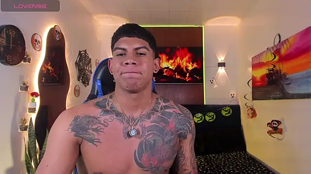 Damian_latinxxx Pertunjukan Webcam