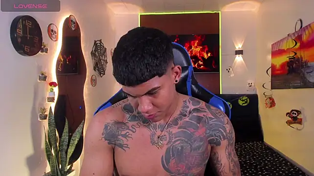 Damian_latinxxx: вебкам-шоу