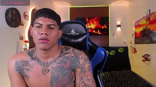 Damian_latinxxx Webcam-Show