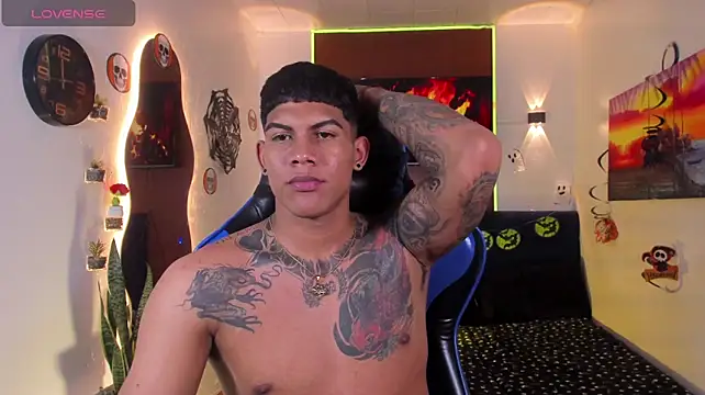 Damian_latinxxx: вебкам-шоу