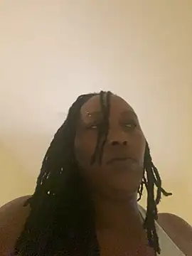 XXX chat uživo modela FREAKYBBW_001