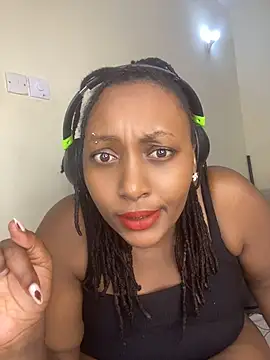 FREAKYBBW_001 – Live XXX-chat
