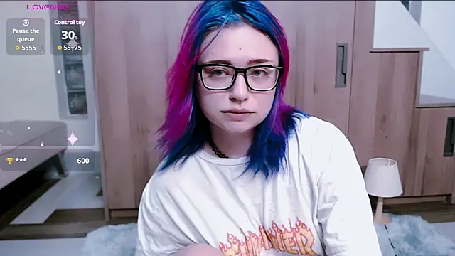 Pokój czatu na żywo – candy_lina