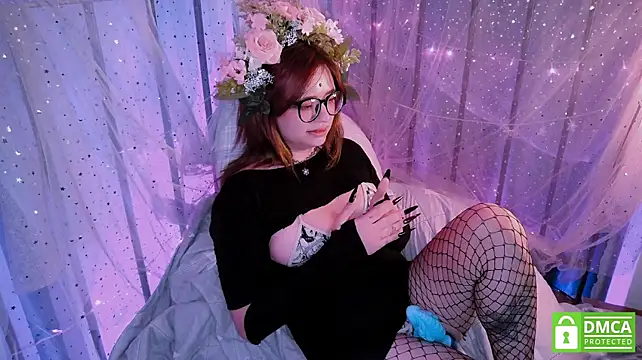 candy_lina Show in webcam