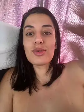 Catmila94: απευθείας συνομιλία ΧΧΧ