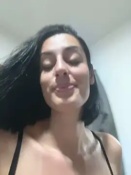 Catmila94's Live Sex Cam Show