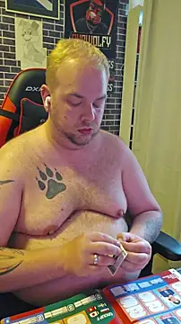 PupW0lfy Webcam-Show