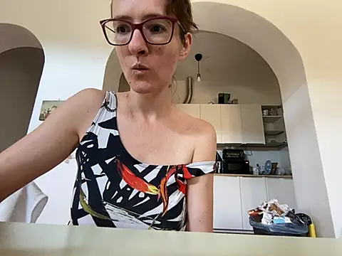 Chat XXX en directo de Hairy_horny_mommy