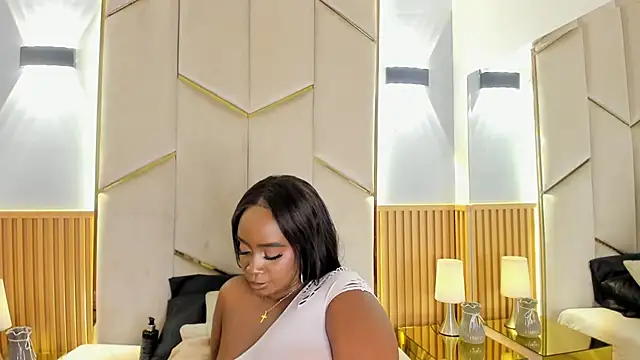 Britanymooreen Live XXX chat