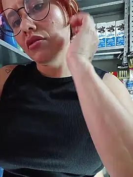 Show de Queen_lorena na webcam
