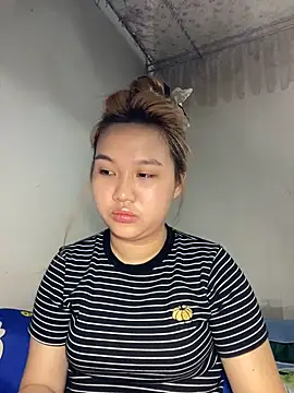 Bilik Sembang Langsung Almira6868
